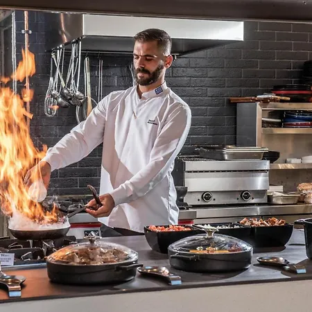 מלון Indigo Casa Adults Only