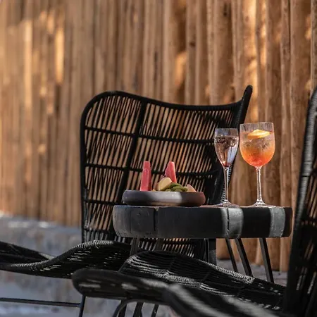 Indigo Casa Adults Only מלון הרסוניסוס