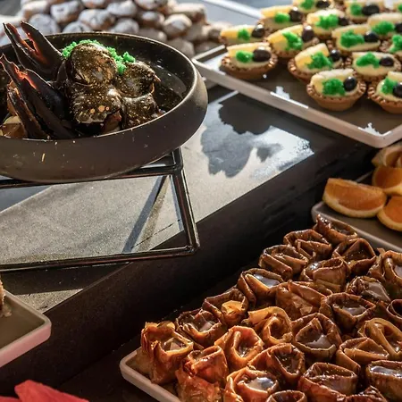 מלון Indigo Casa Adults Only