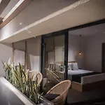 Hotel Indigo Casa Adults Only 3*