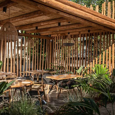 Ξενοδοχείο Indigo Casa Adults Only 3*